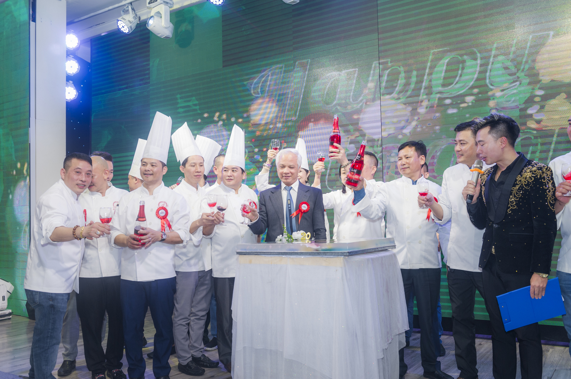 Hội đầu bếp chuyên nghiệp Hải Phòng kỷ niệm 20 năm thành lập