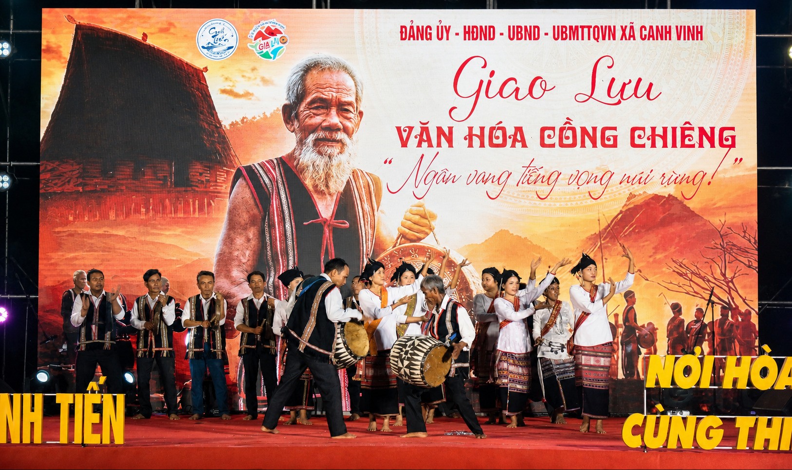 Canh Tiến tạo dấu ấn với du khách bởi một điểm đến còn nguyên sơ và đậm đà bản sắc.