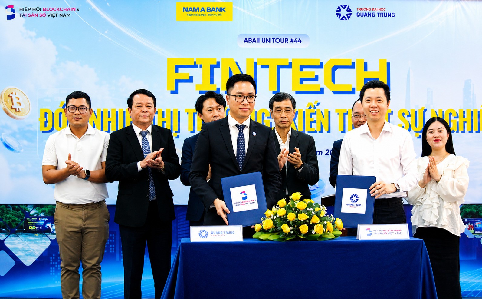 ký kết Biên bản Ghi nhớ Hợp tác (MOU) giữa Trường Đại học Quang Trung và Hiệp hội Blockchain và Tài sản số Việt Nam (VBA)