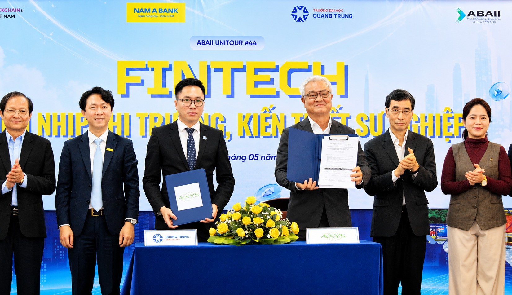 Ký kết MoU giữa Trường Đại học Quang Trung và Công ty AXYS Technology