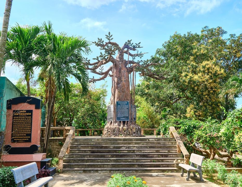 Di tích lịch sử Nước Mặn