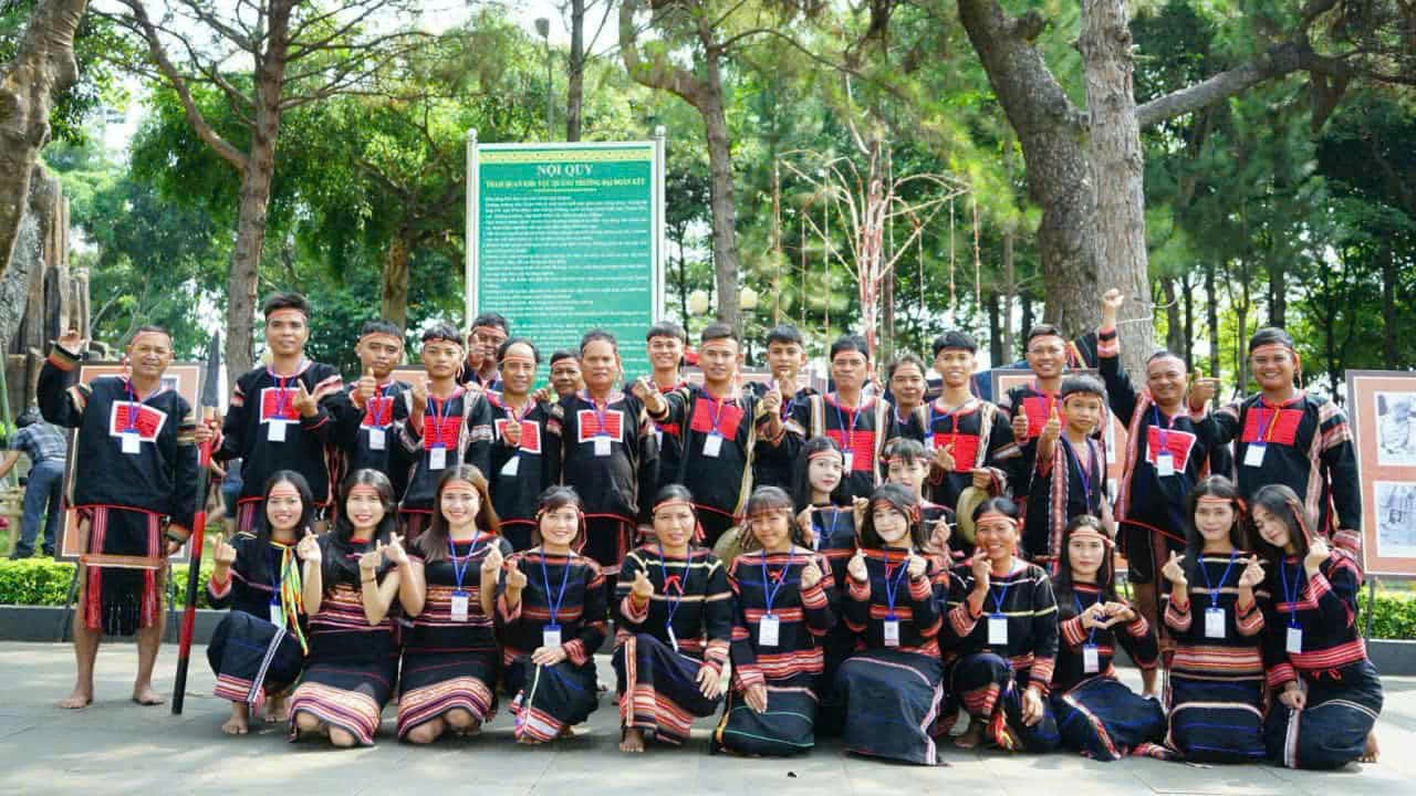 Đội nghệ nhân Jrai buôn Chơ Ma, xã Ia Pa