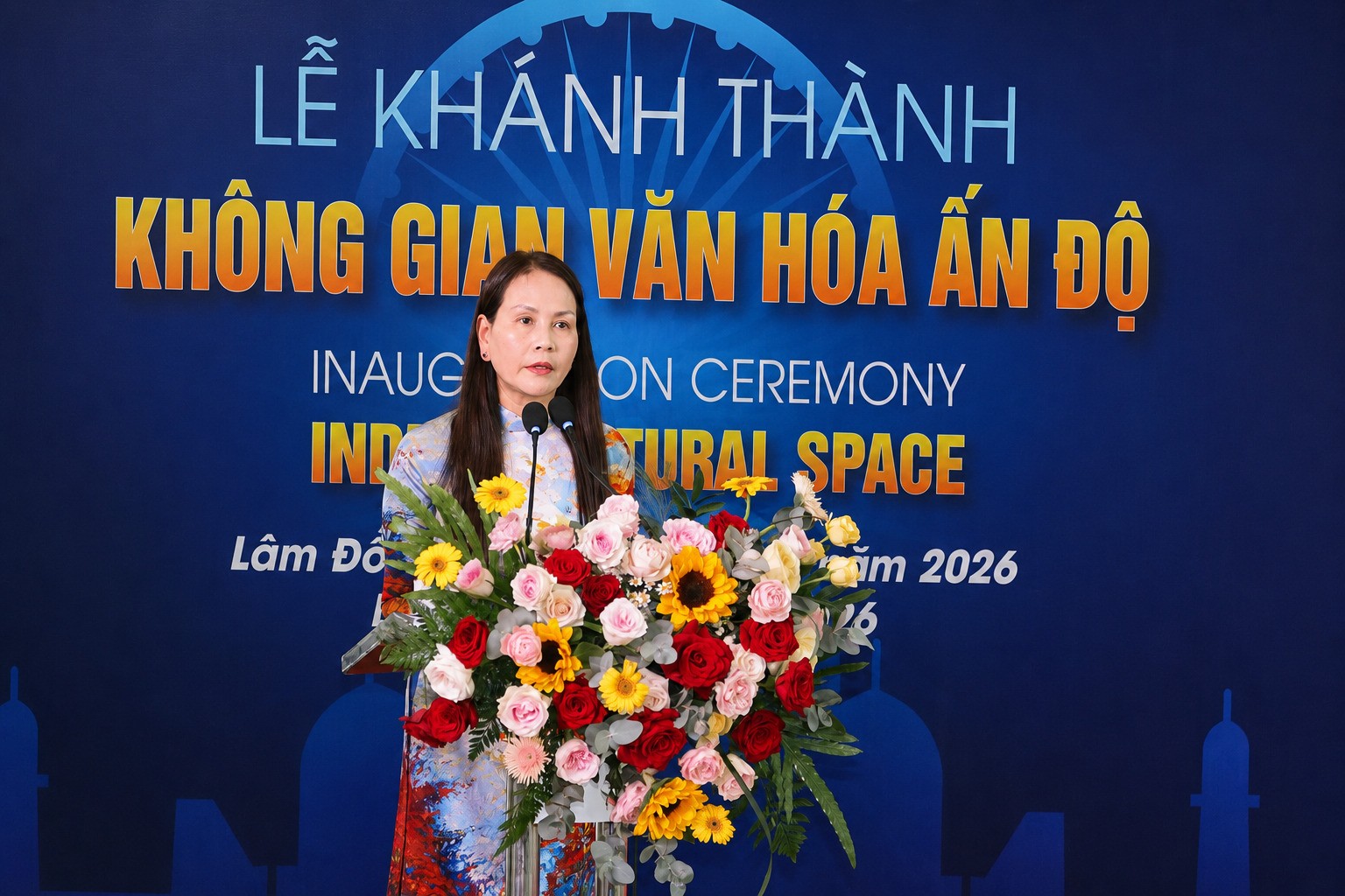 Bà Nguyễn Thị Bích Ngọc – Phó Giám đốc Sở VHTT&DL Lâm Đồng chia sẻ thông tin về Không gian Văn hóa Ấn Độ 