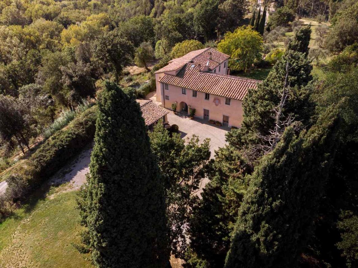 Review nơi ở: 3 biệt thự của Villa Saletta Estate, Tuscany, Ý