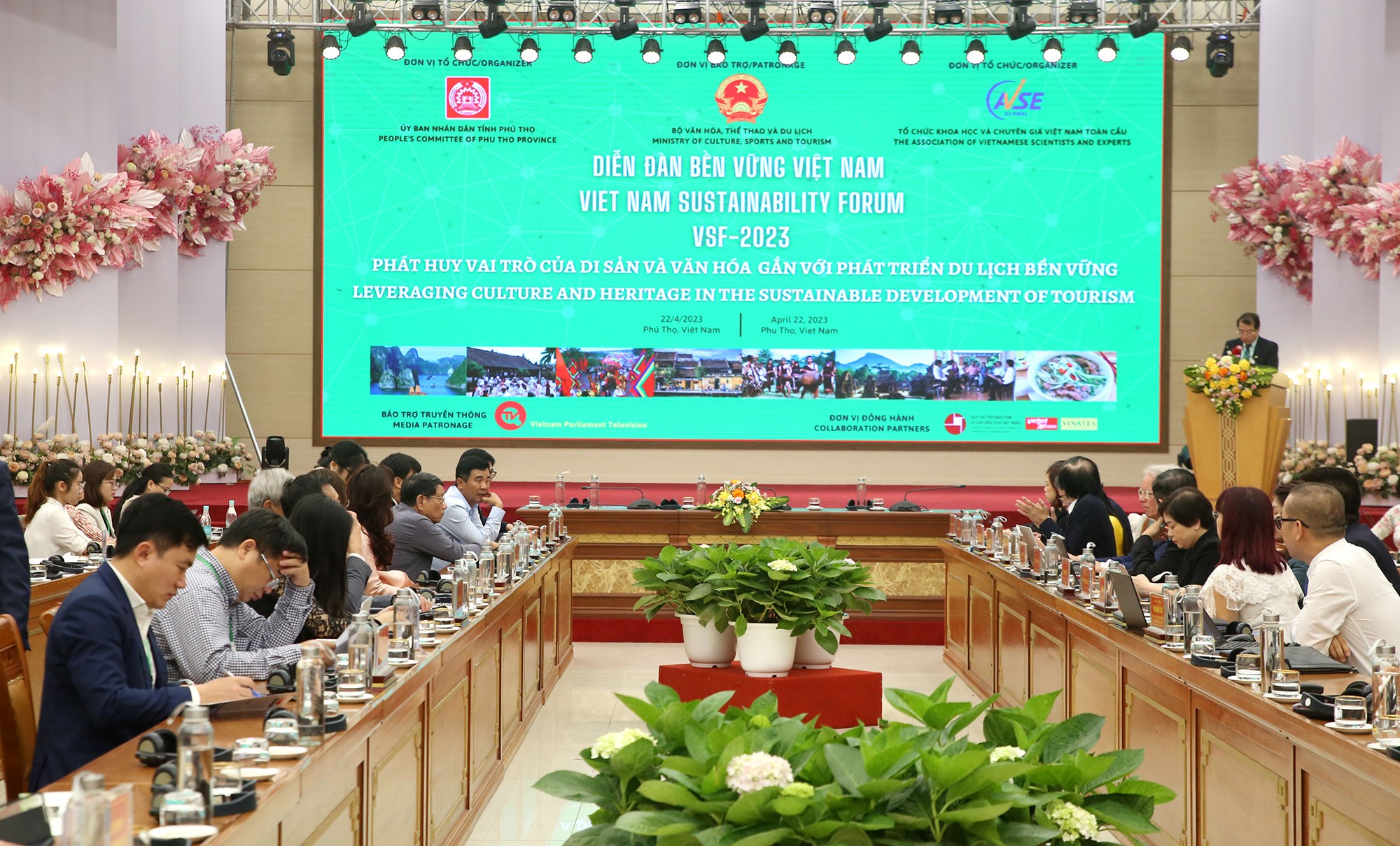 Diễn đàn Bền vững Việt Nam 2023: Phát huy vai trò của di sản văn hóa gắn với phát triển du lịch bền vững