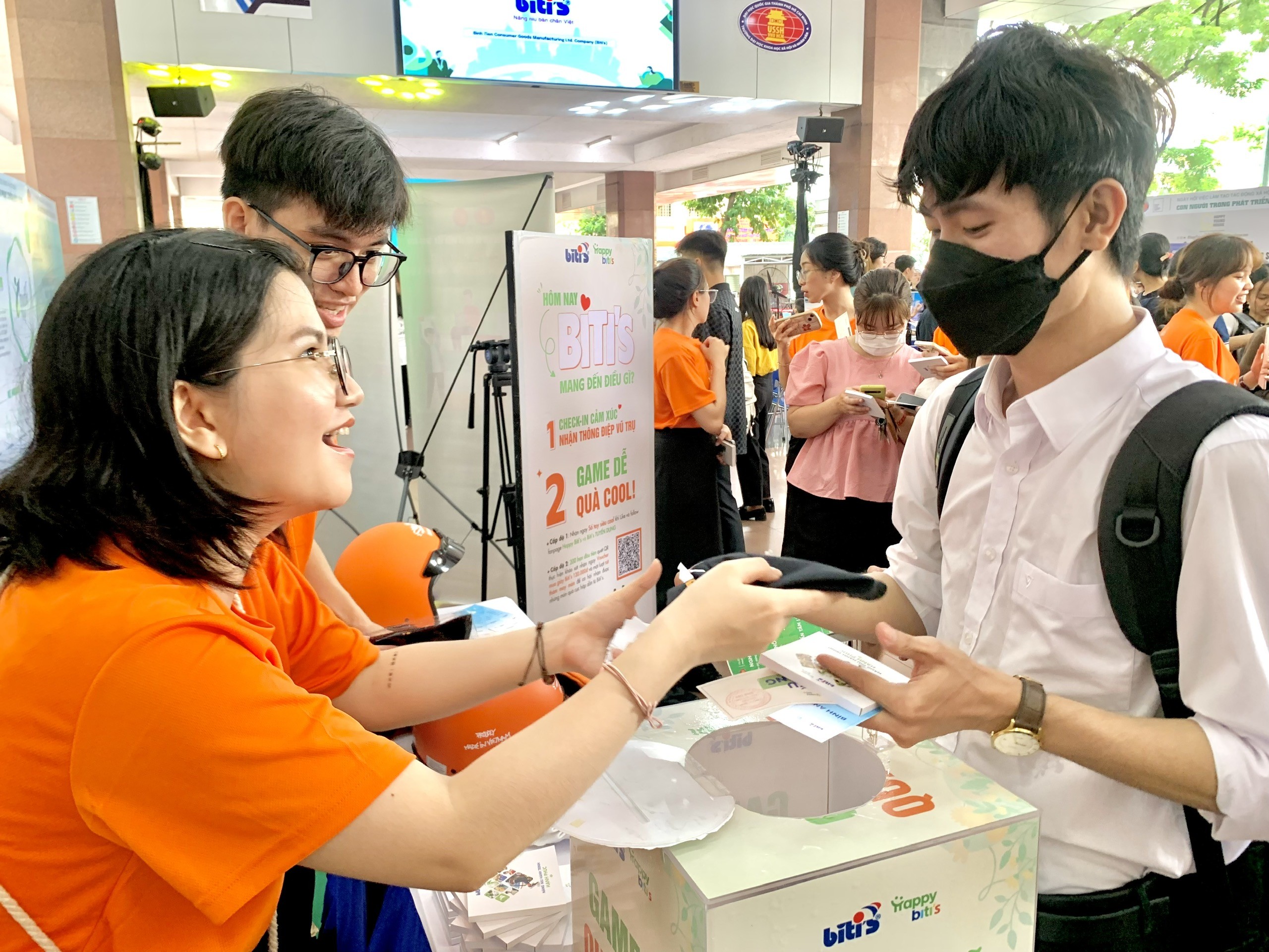 Nhiều hoạt động hấp dẫn trong “Ngày hội việc làm tạo tác động xã hội - Con người trong phát triển bền vững”