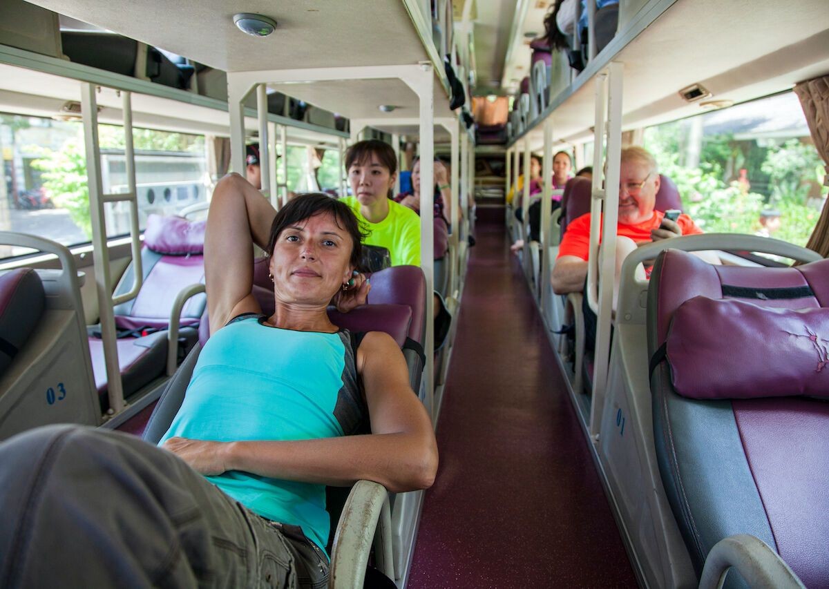 slepper-bus-1691469829.jpg