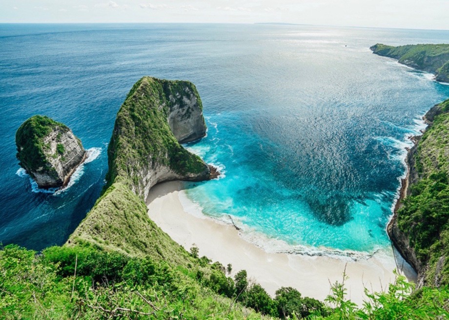 Đảo Bali (Indonesia) sử dụng thuế du lịch để quản lý rác thải và bảo tồn văn hóa