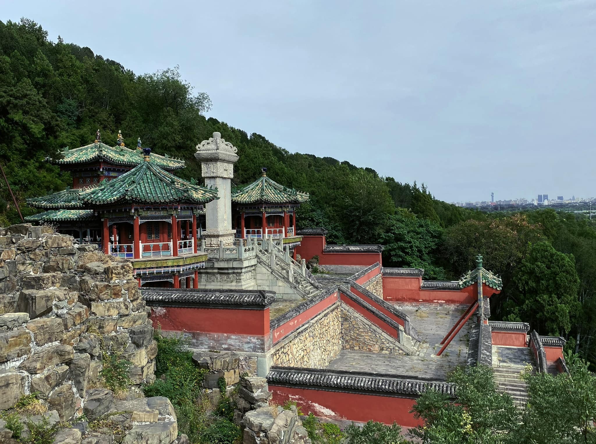 di-hoa-vien-6-1696921752.jpg