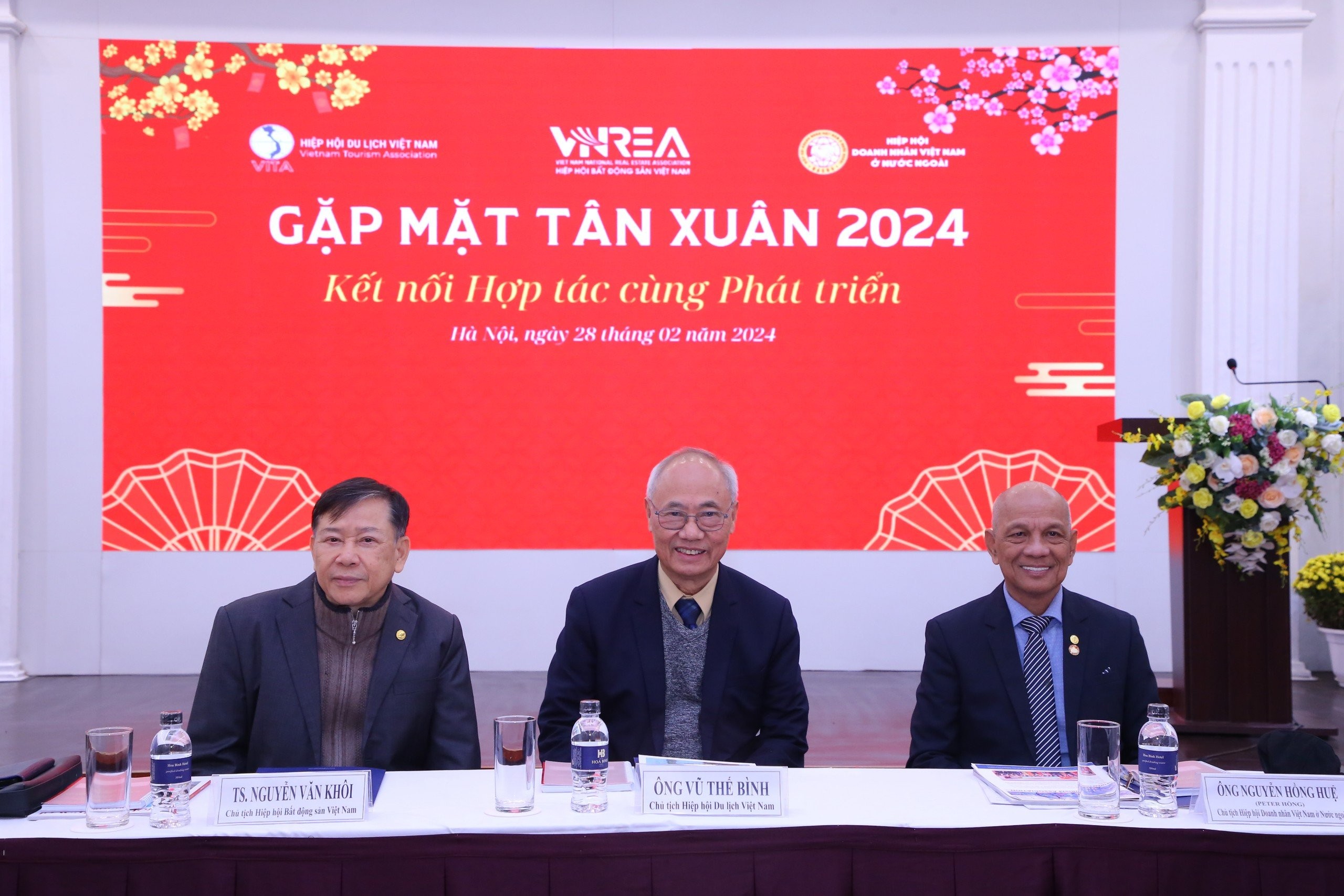 Gặp mặt tân xuân giữa Hiệp hội Du lịch Việt Nam, Hiệp hội Bất động sản Việt Nam và Hiệp hội Doanh nhân Việt Nam ở nước ngoài