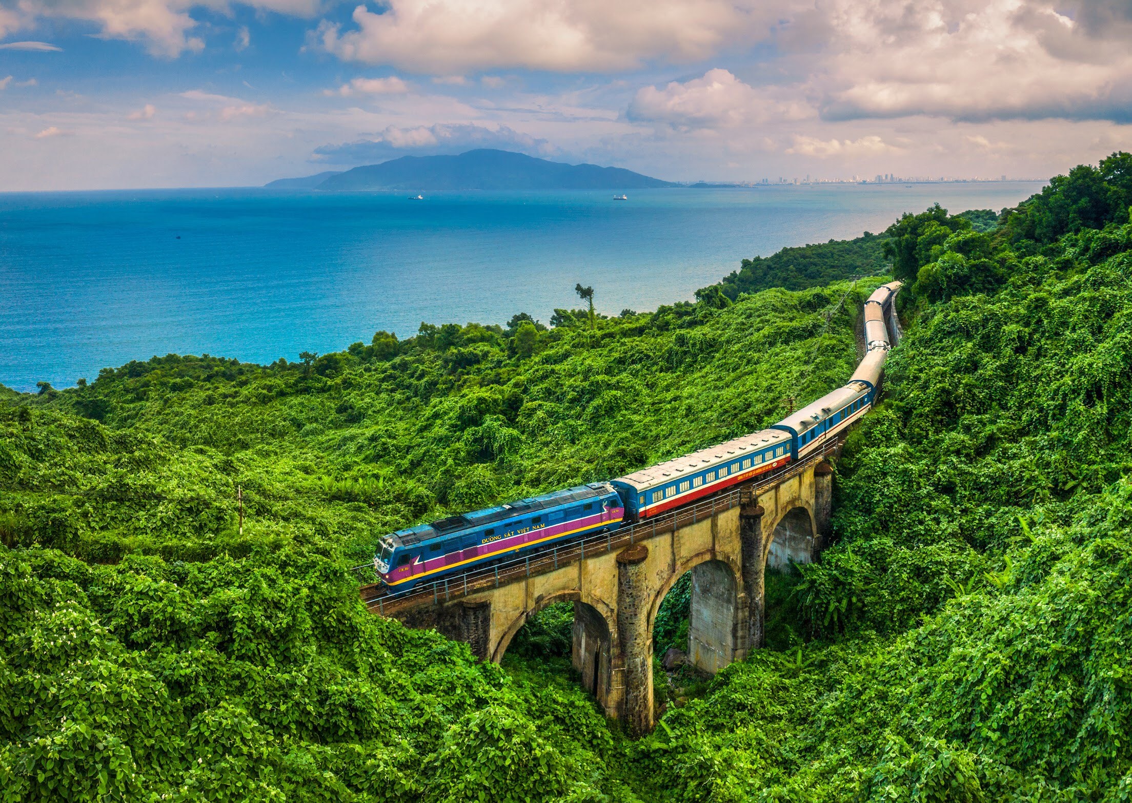 Đường sắt đã sẵn sàng vận hành đoàn tàu du lịch “Kết nối di sản miền Trung”