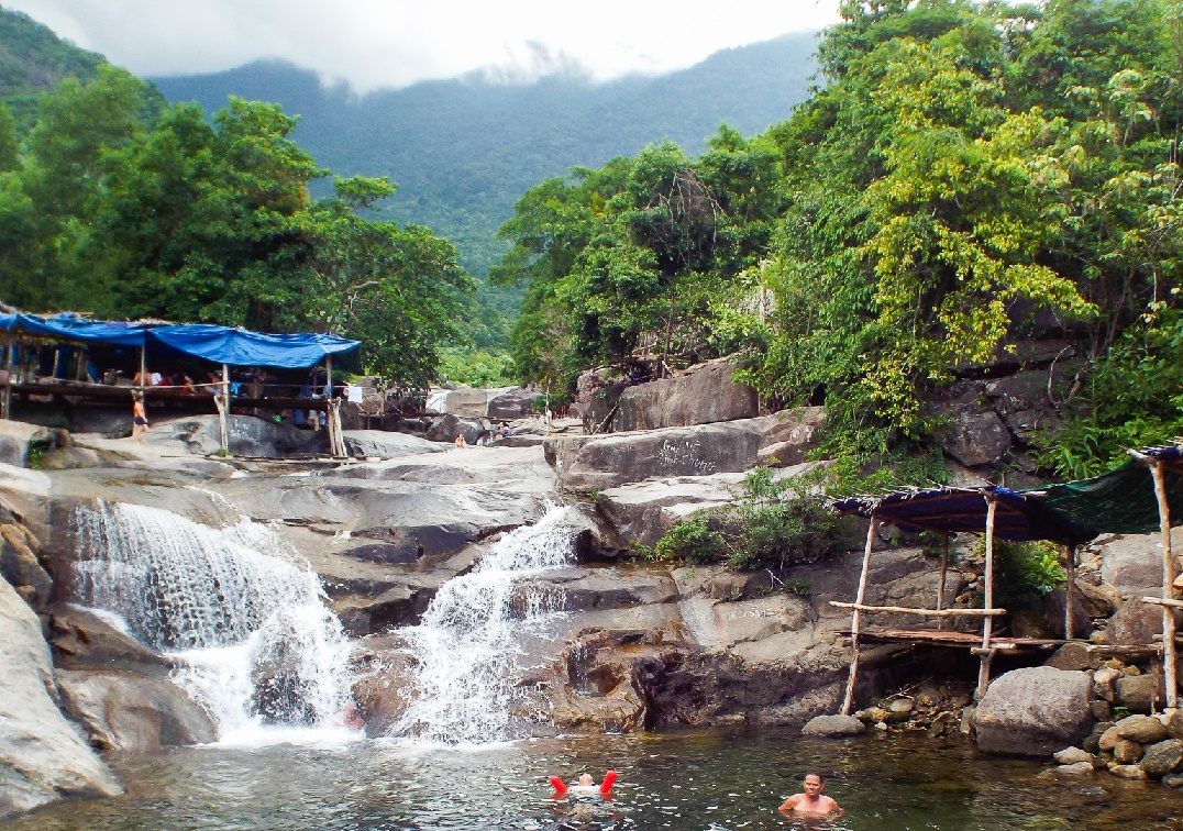 thac-mo-hue-1747016079.jpg