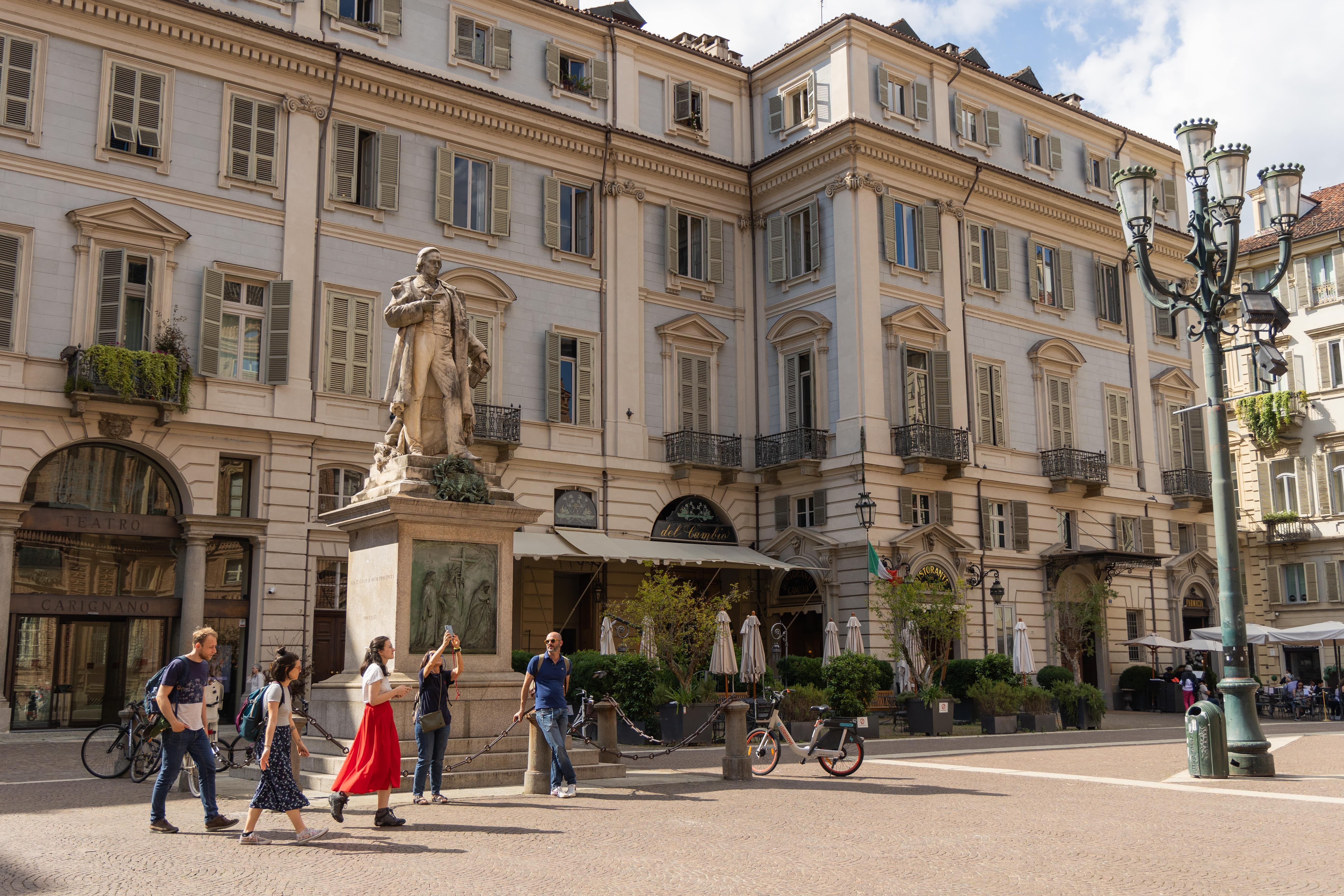 credit-image-provided-by-bookingcom-shutterstock-studios-valeria-bismar-turin-district-centro-1309-001-min-1750254719.jpg