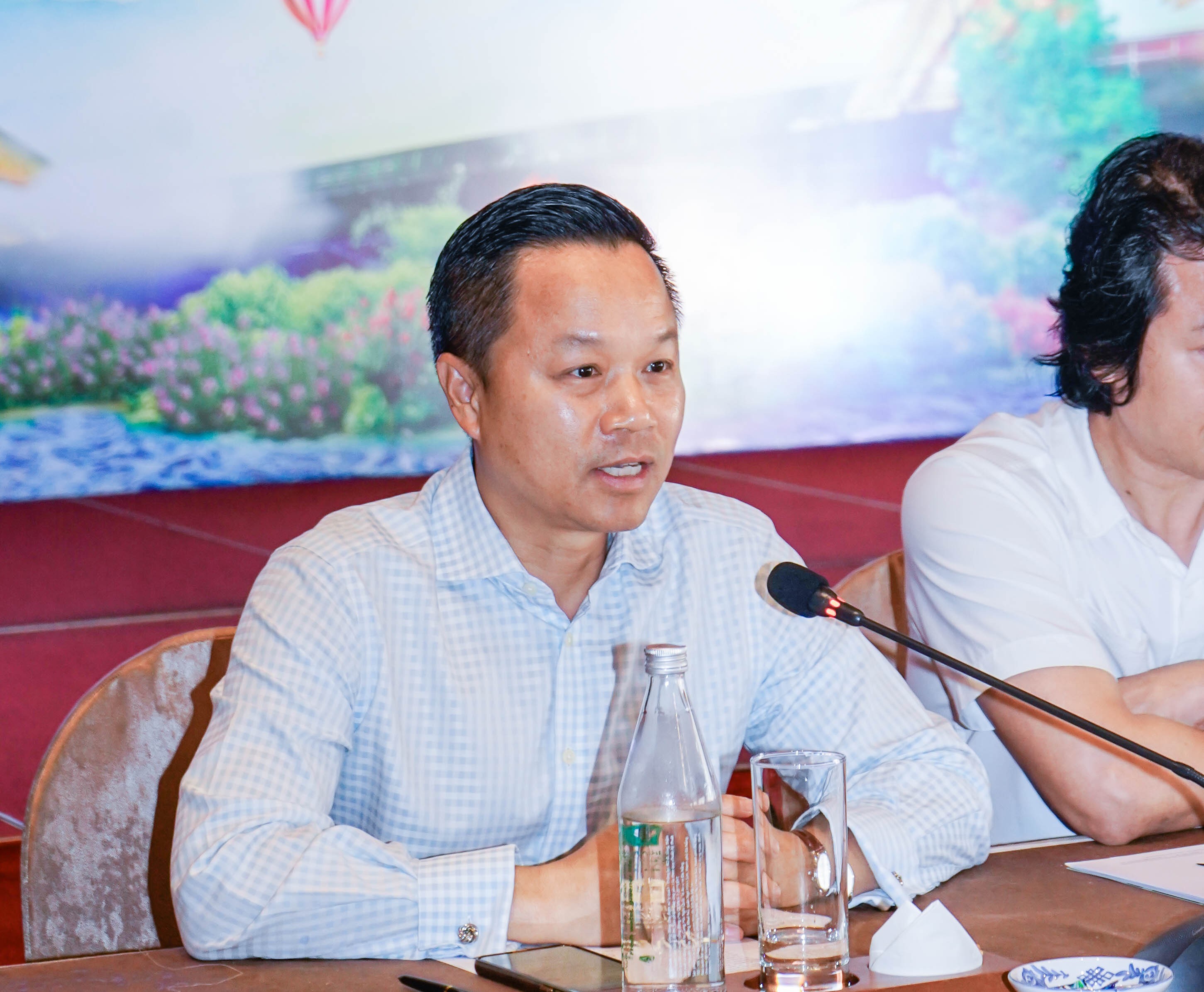 ong-nguyen-duc-quynh-chia-se-1752062089.jpg