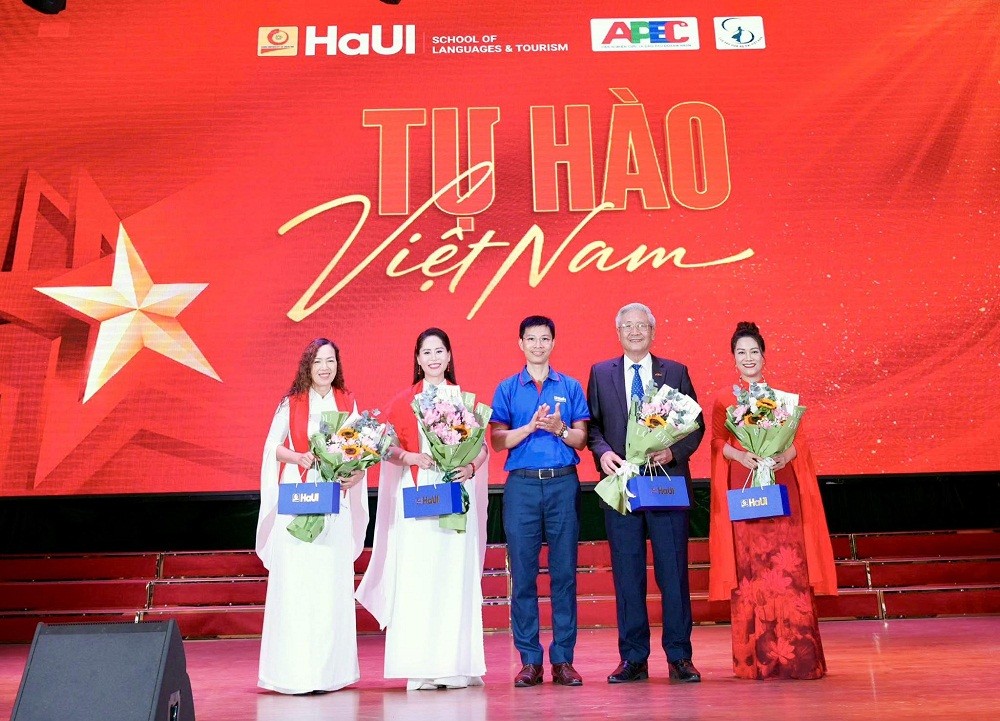 hoang-ly-7-1756998674.jpg