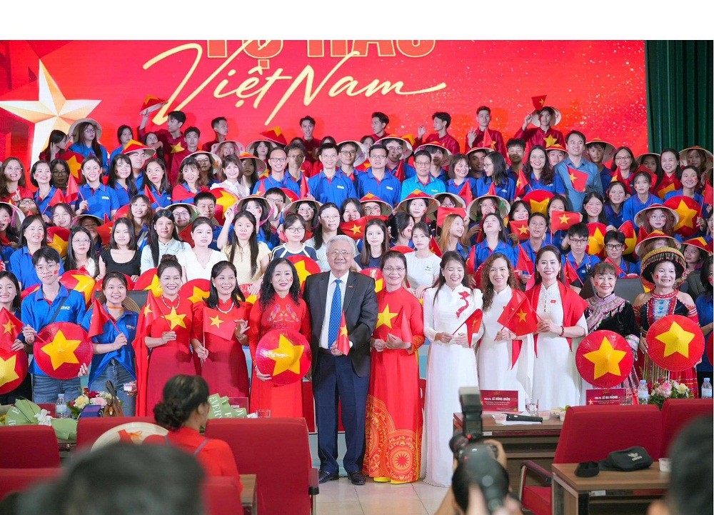 hoang-ly5-1756998674.jpg