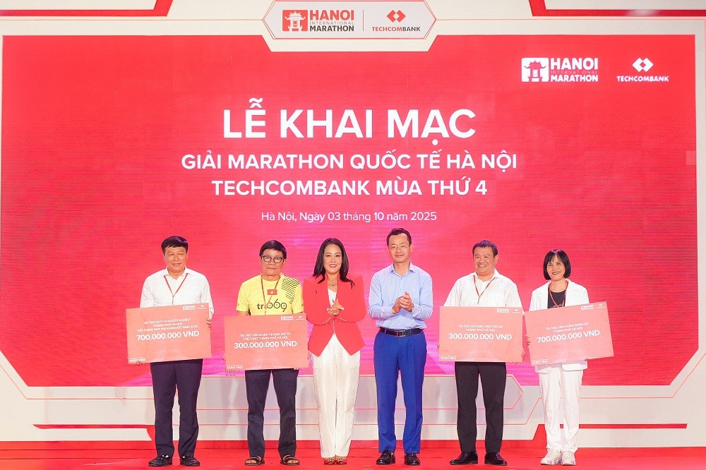 hinh-anh-hop-bao-va-khai-mac-3-1759502185.jpg