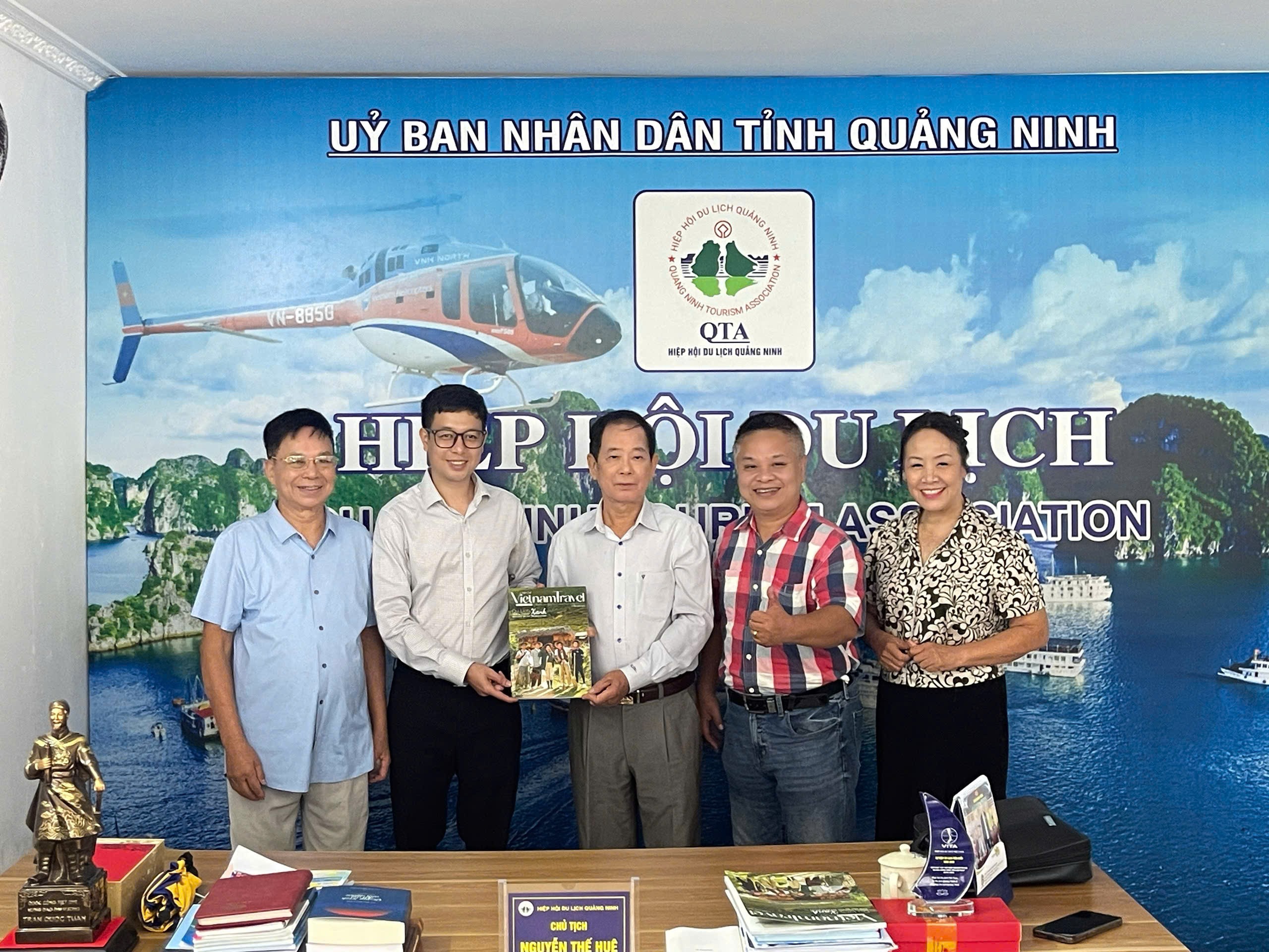 qn-1760448382.jpg