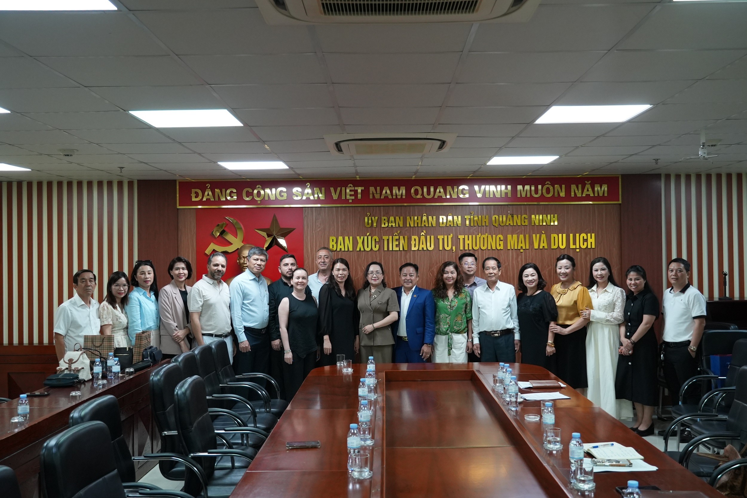 chup-anh-ghi-nho-1779119982.jpg