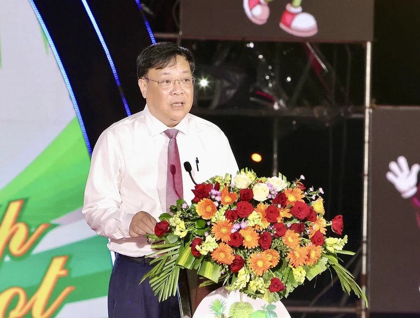 le-hoi-trai-cay-dong-thap-ngai-1299-610jpg-1780679149.webp