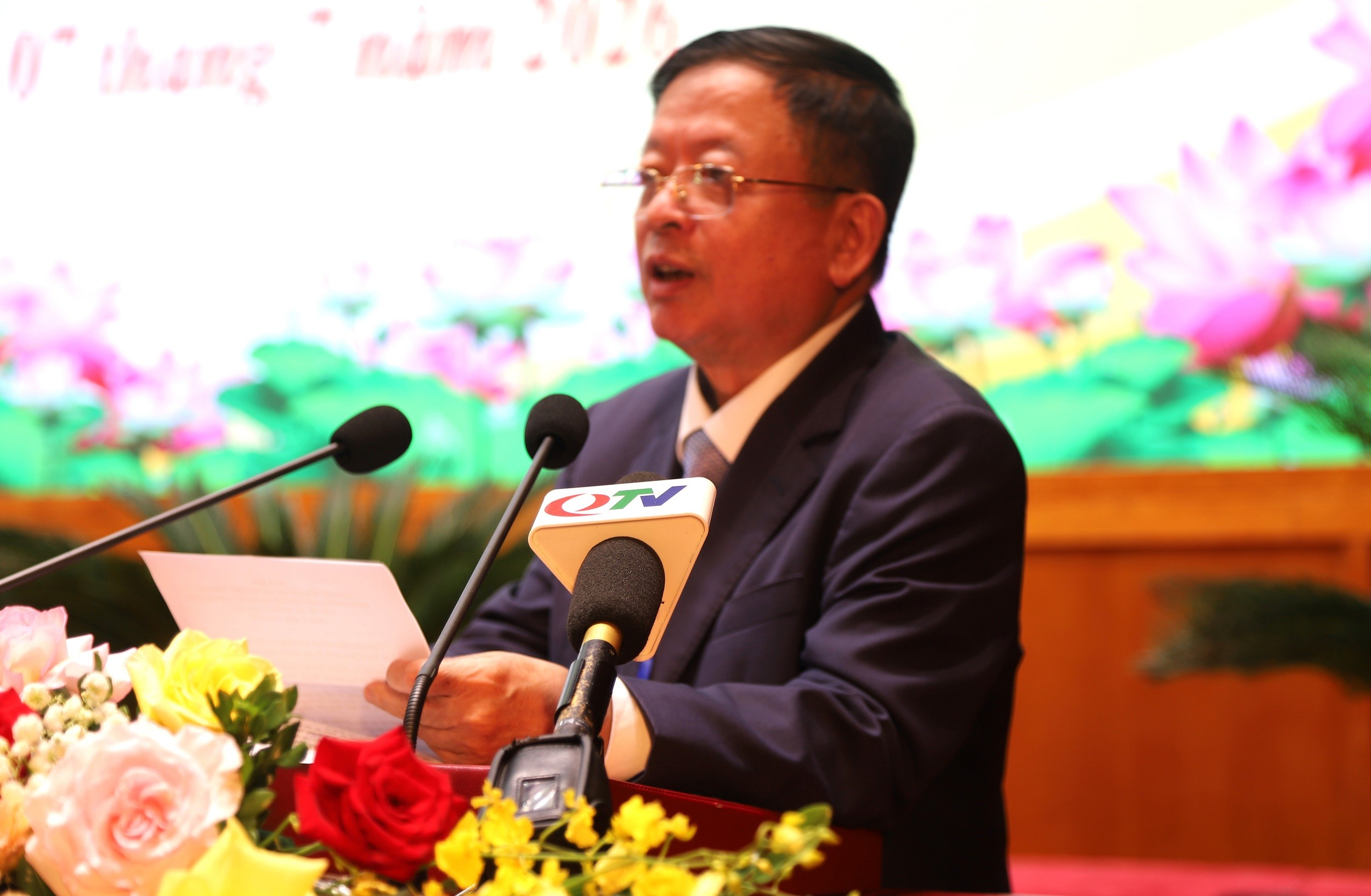 2-do-hong-quan-1783518062.jpg