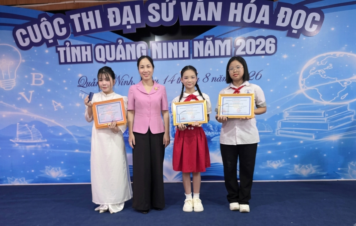 co-thuy-sinh-tuoi-1786723488.png