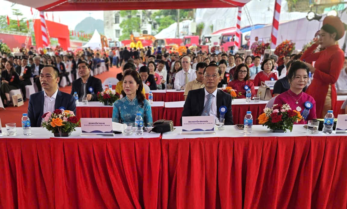 canh-rong-1787847212.jpg