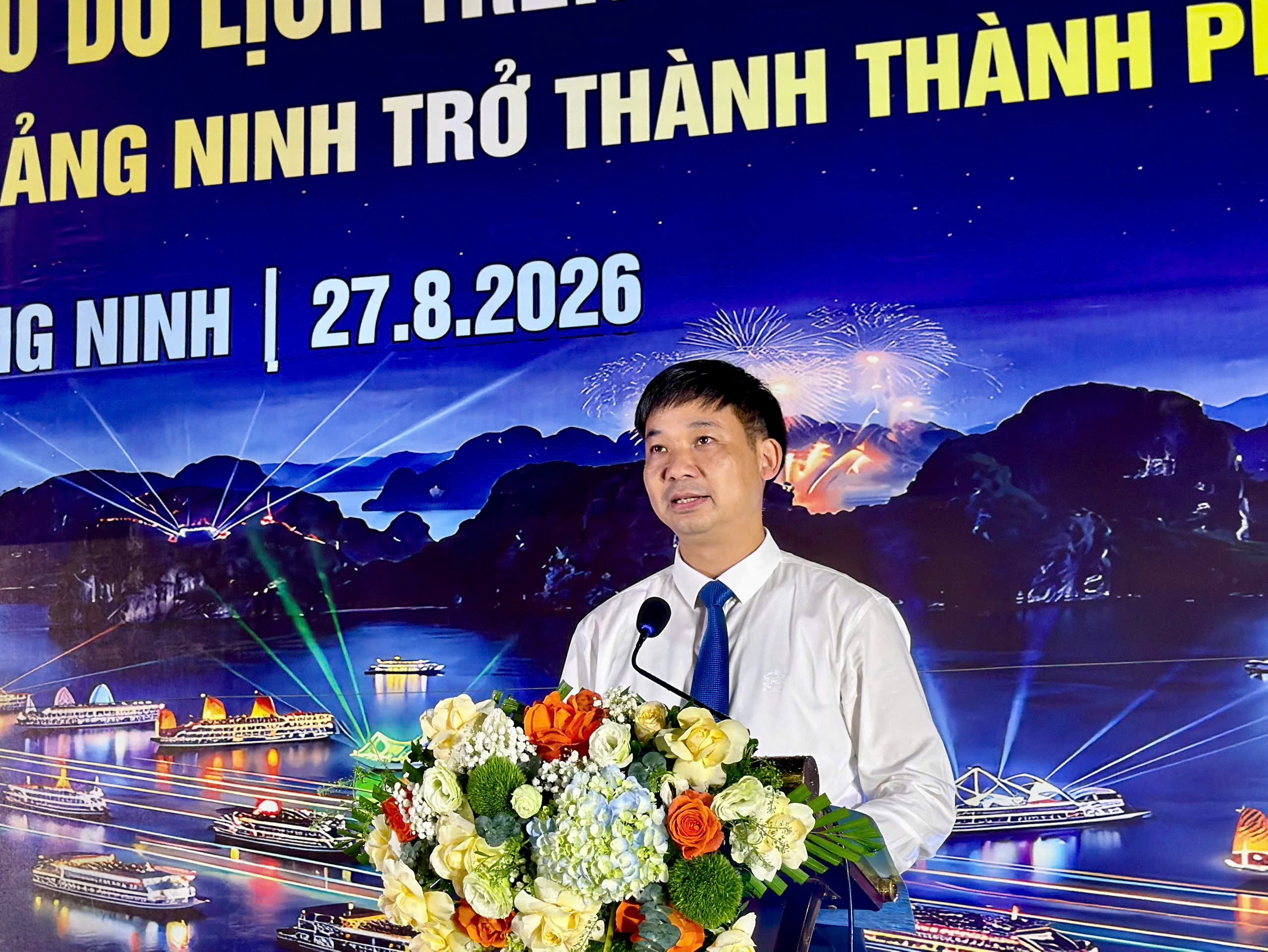 phat-bieu-khai-mach-1787894180.jpg