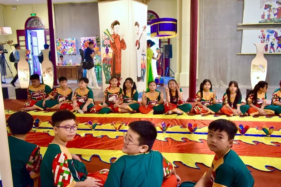 1787418008783-218trungthutcanh-pgwy-1787979522.webp