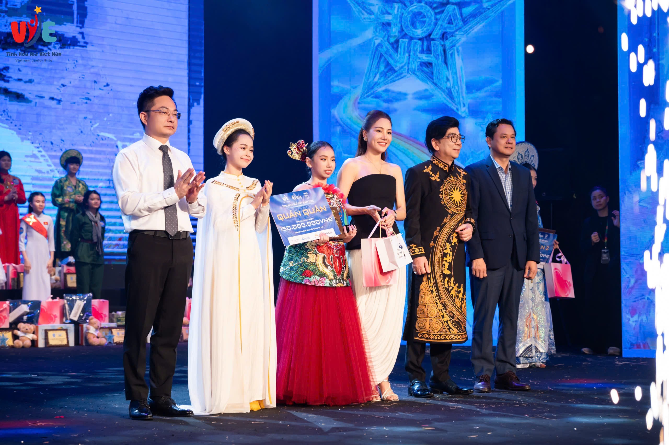 phuong-11-1788503831.jpg