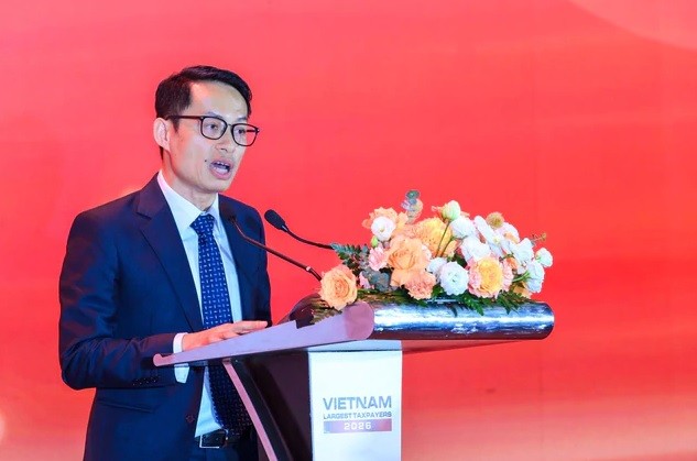 vinh-danh-5-1789753832.jpg