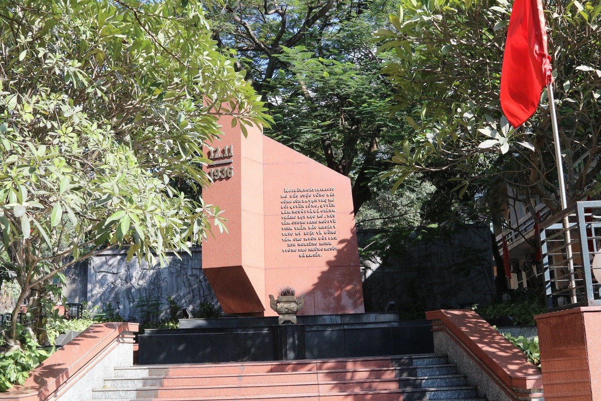 cuoc-dinh-cong-1790001045.jpg