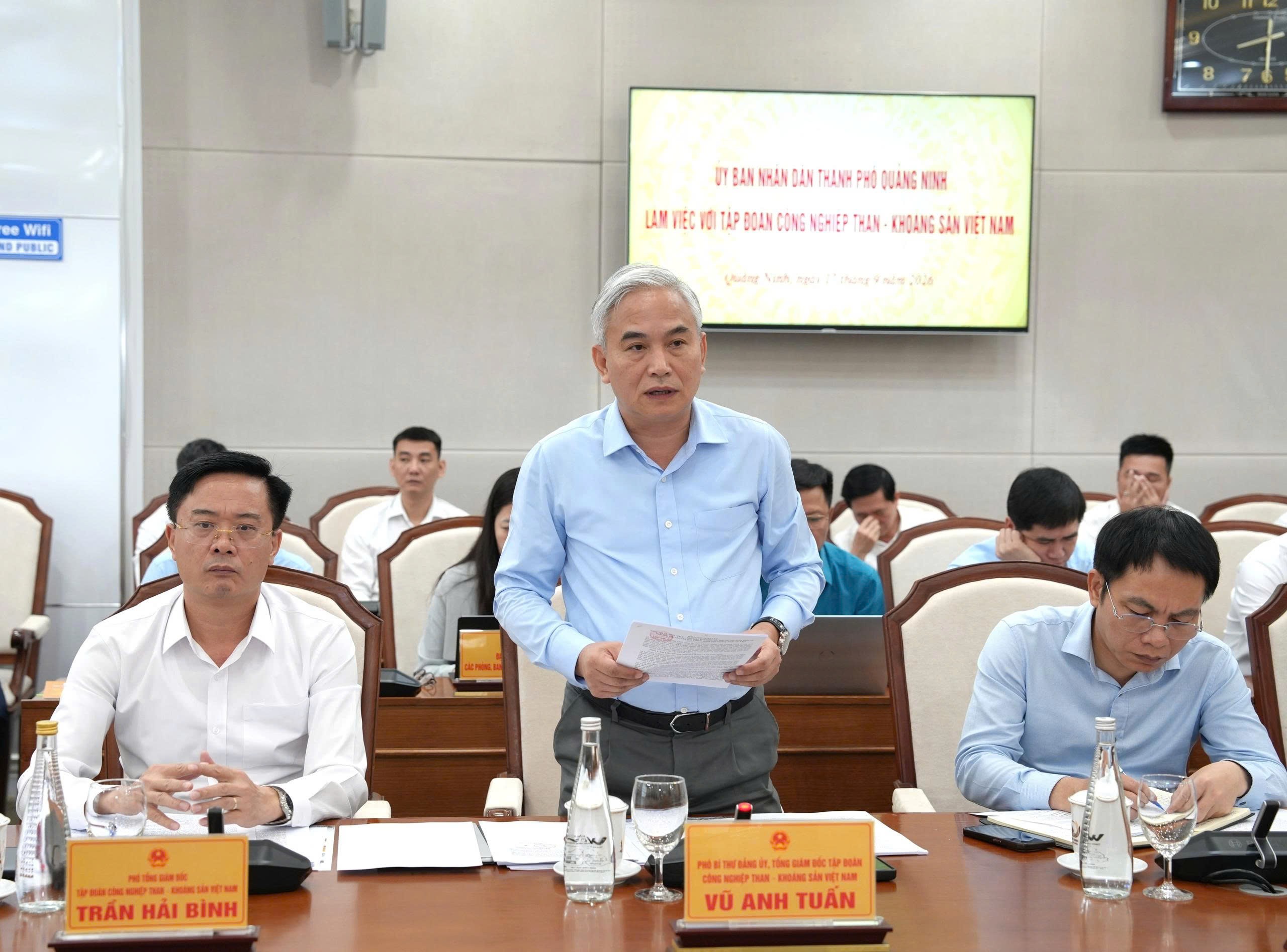 vu-anh-tuan-phat-bieu-1789999159.jpg