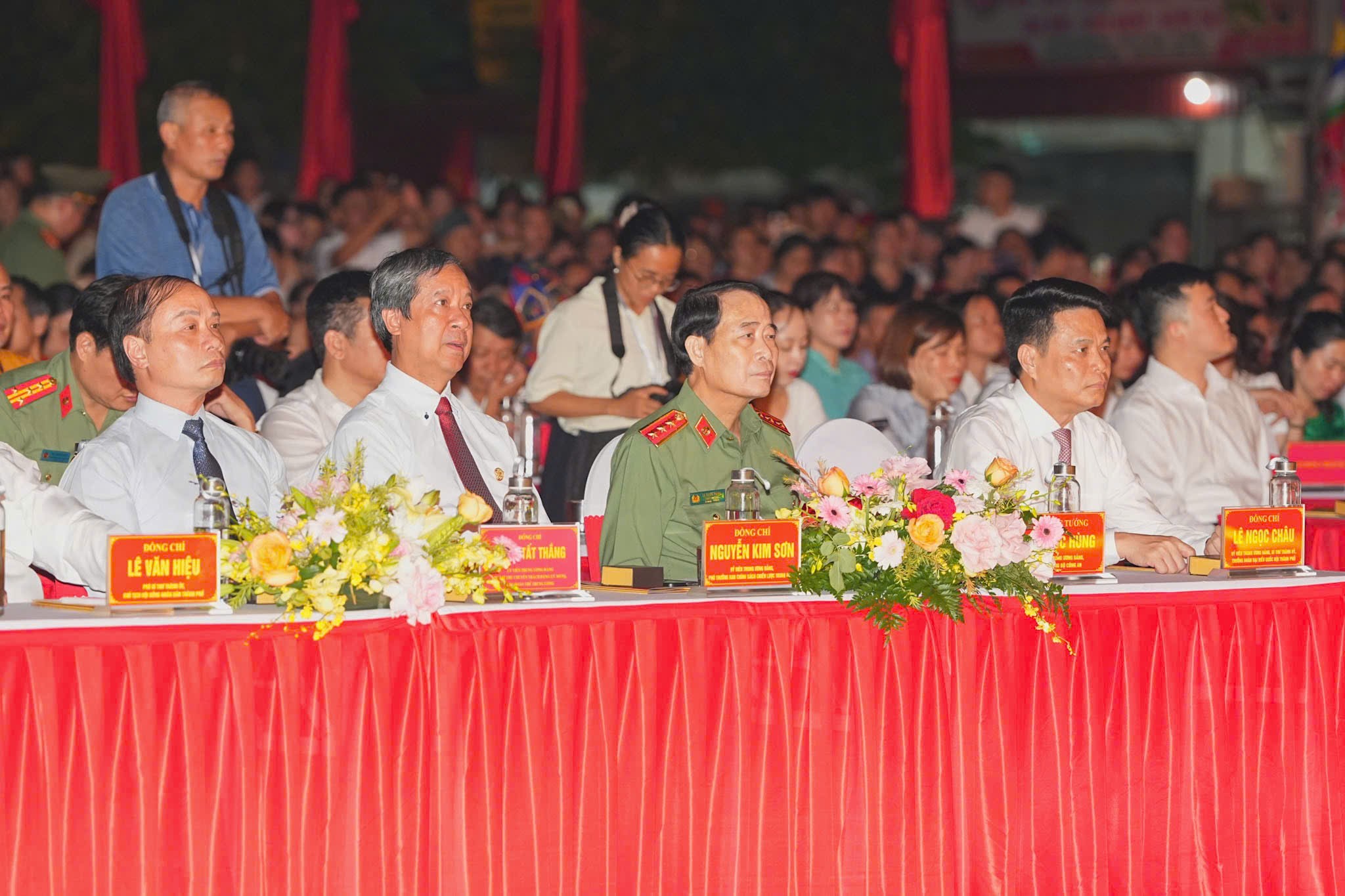lanh-dao-dang-nha-nuoc-du-1790481253.jpg