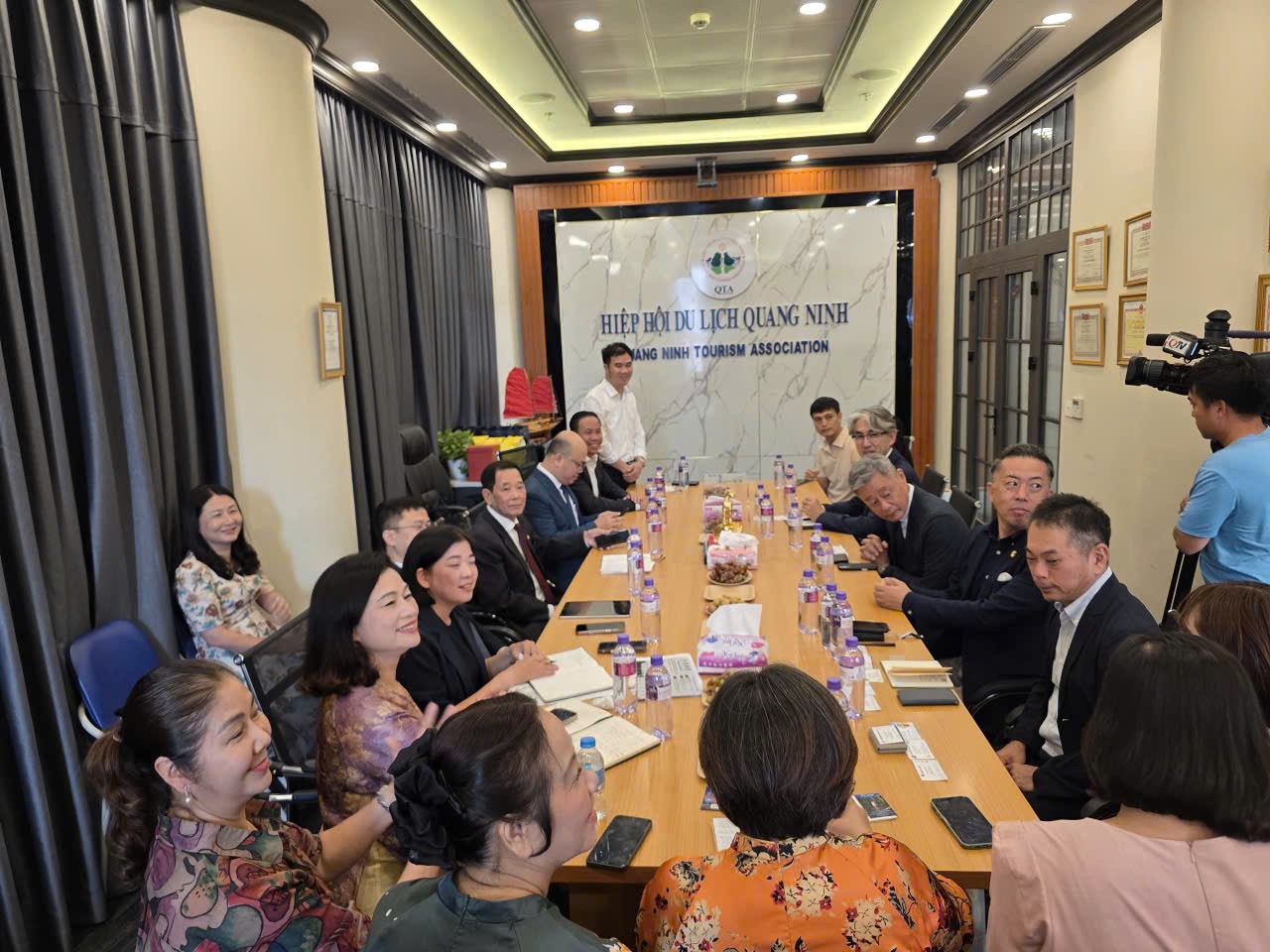 canh-rong-1791816524.jpg
