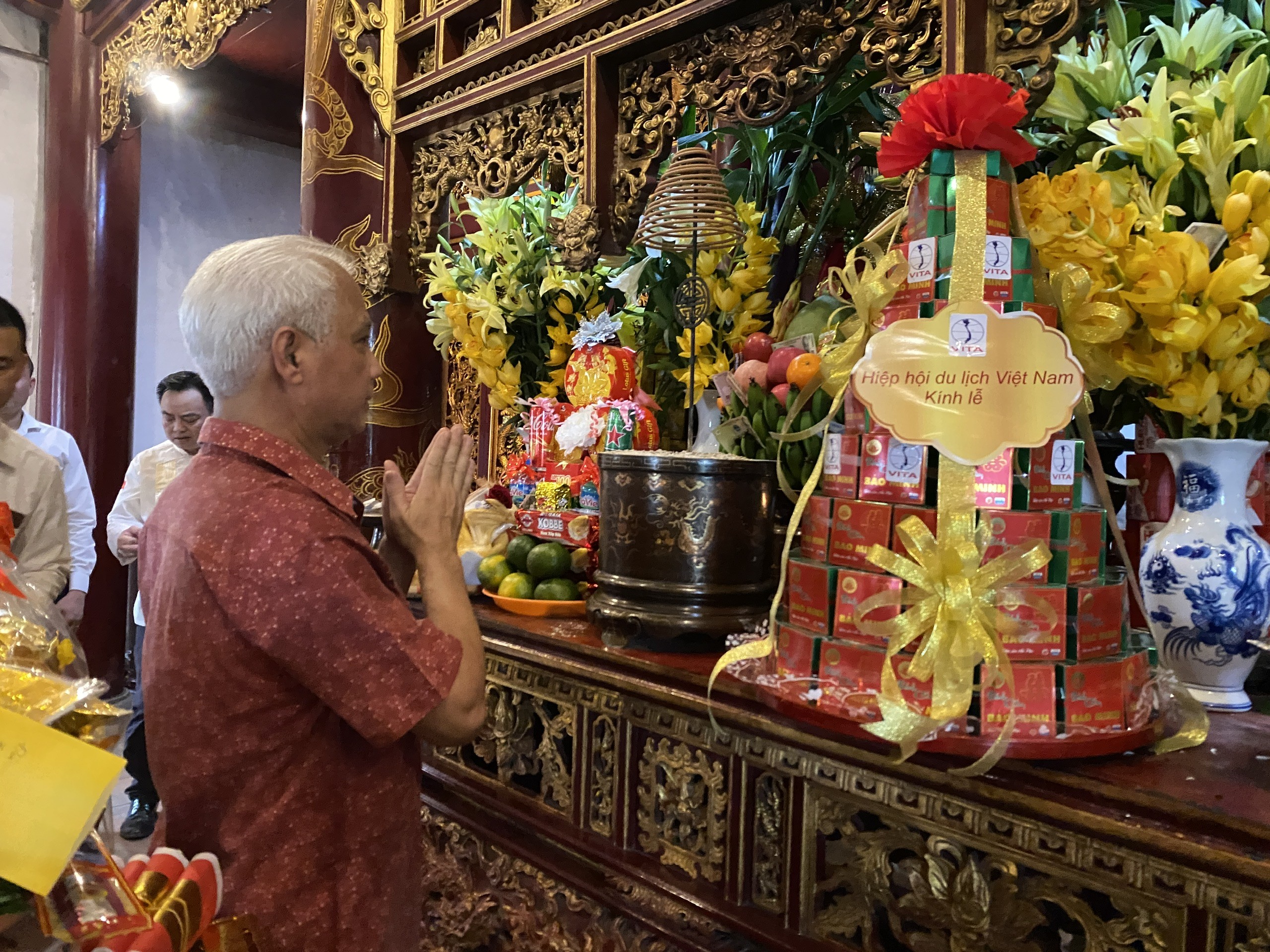Hiệp hội Du lịch Việt Nam về với cội nguồn đất Tổ tri ân các vị Vua Hùng