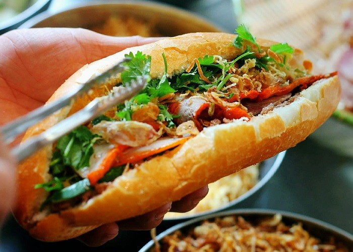 Bánh mì Việt Nam xếp thứ nhất trong danh sách 100 món ngon thế giới