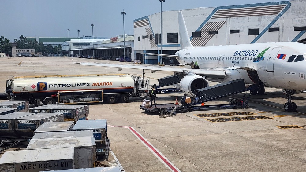 TP.HCM tung 10.000 gói ưu đãi/tháng để ứng phó “bão giá” nhiên liệu