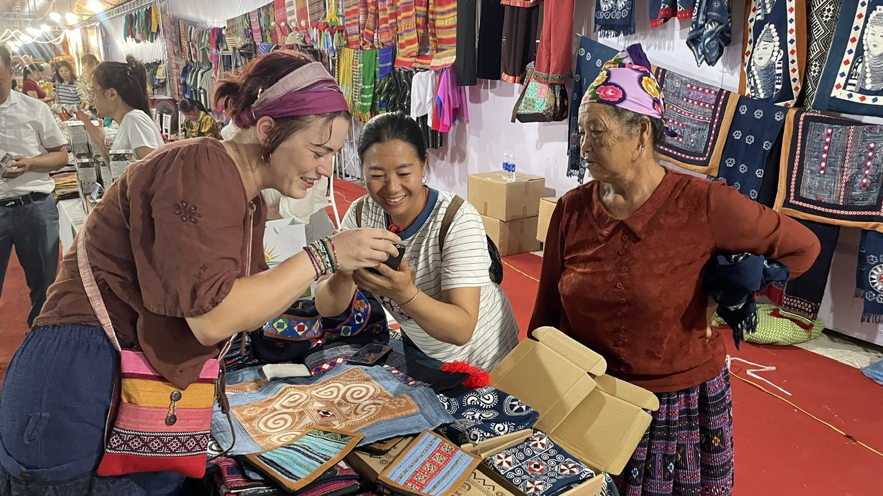 Phú Thọ phát động chương trình kích cầu “Du lịch Phú Thọ - trải nghiệm đa sắc” và đẩy mạnh chuyển đổi số năm 2026