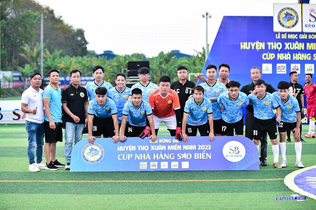 FC Bắc Lương thua trên sân cỏ, nhưng chiến thắng trong lòng người hâm mộ