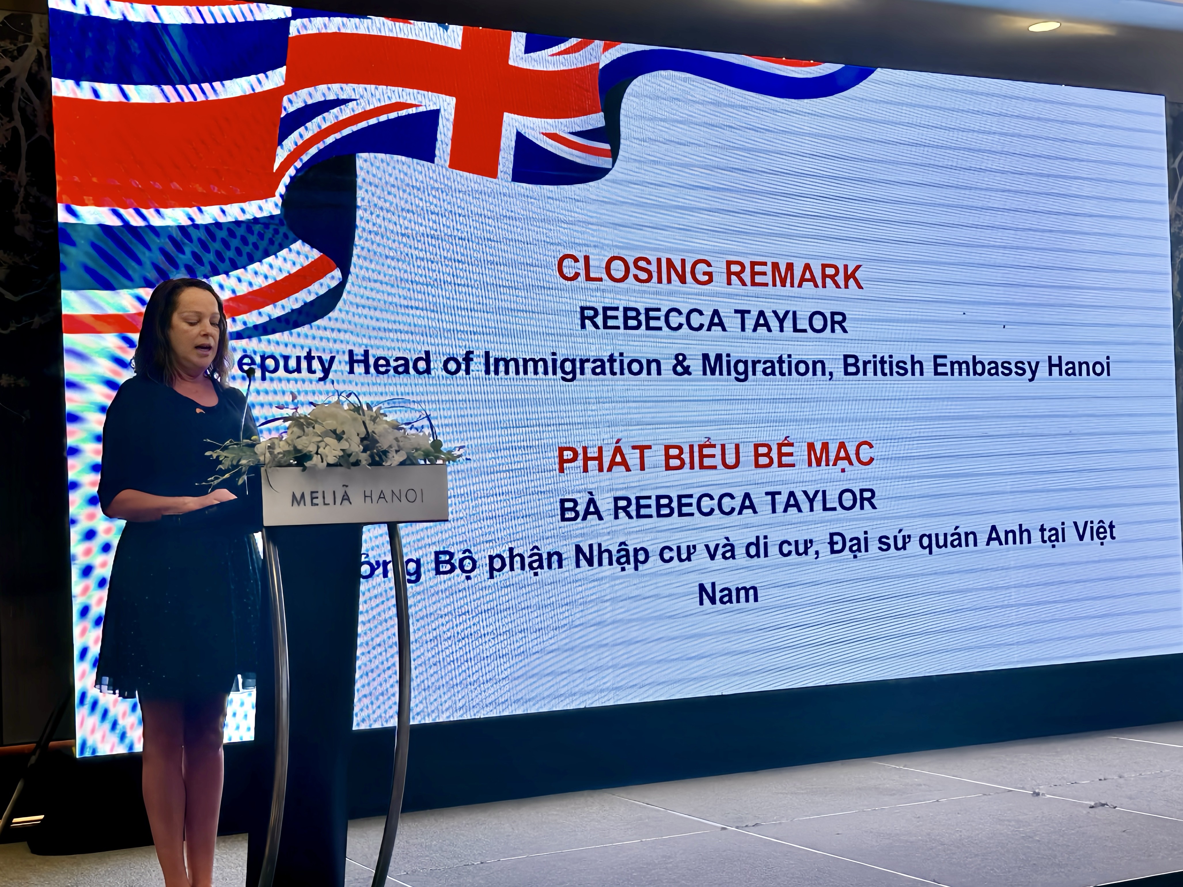 259-pb-khai-mac-1790417640.jpg