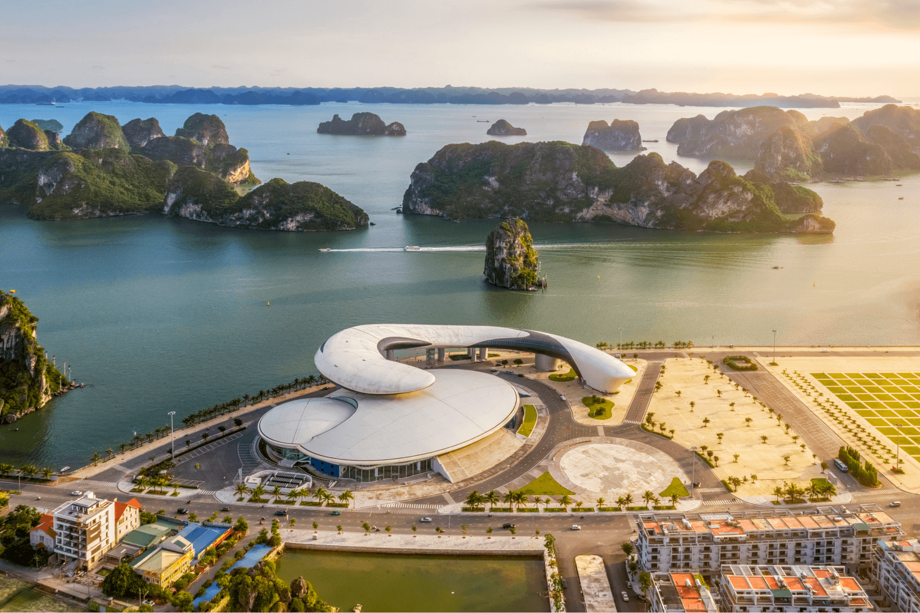 Quảng Ninh dự kiến tổ chức hơn 100 chương trình, sự kiện kích cầu du lịch năm 2024