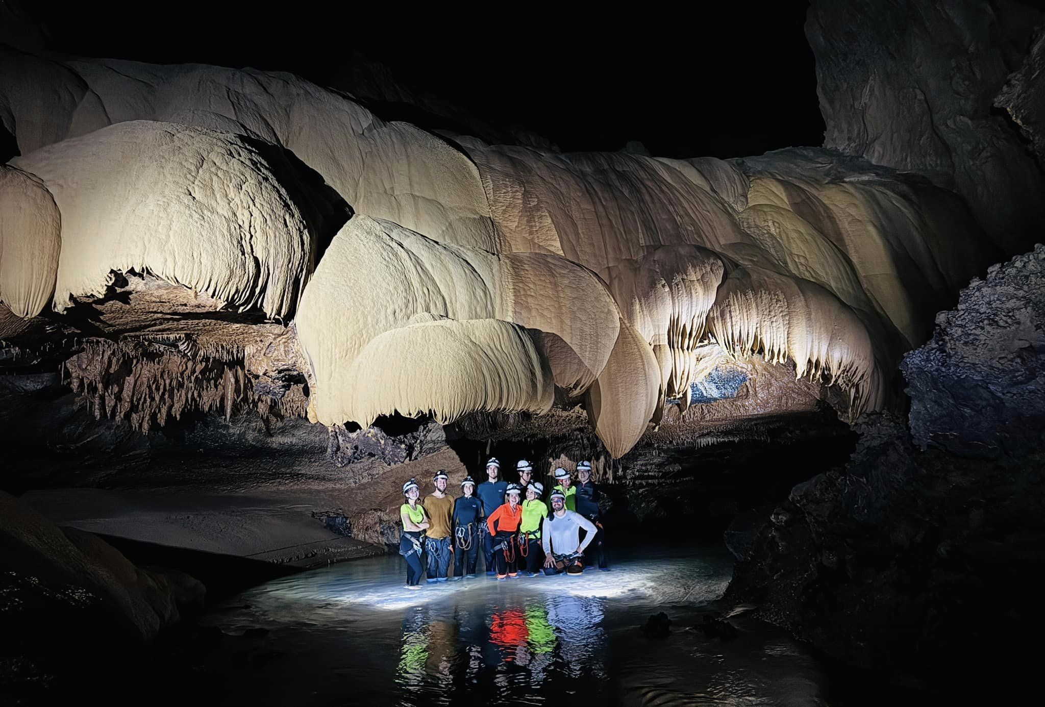 Thám hiểm hang Va – khám phá kỳ quan thiên nhiên dưới lòng đất