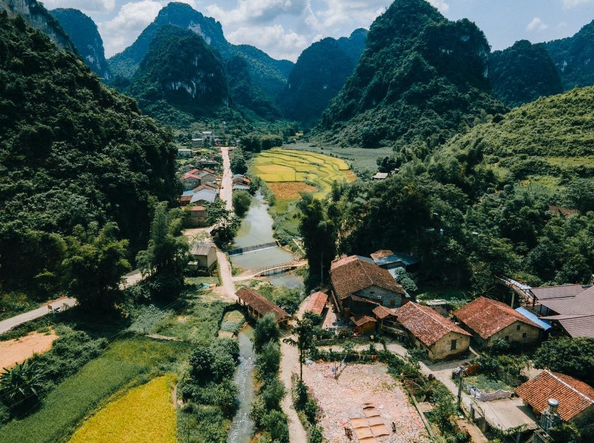 Những ngôi làng đẹp nhất Việt Nam: Khuổi Ky khiến du khách "say hồn" nơi biên giới 