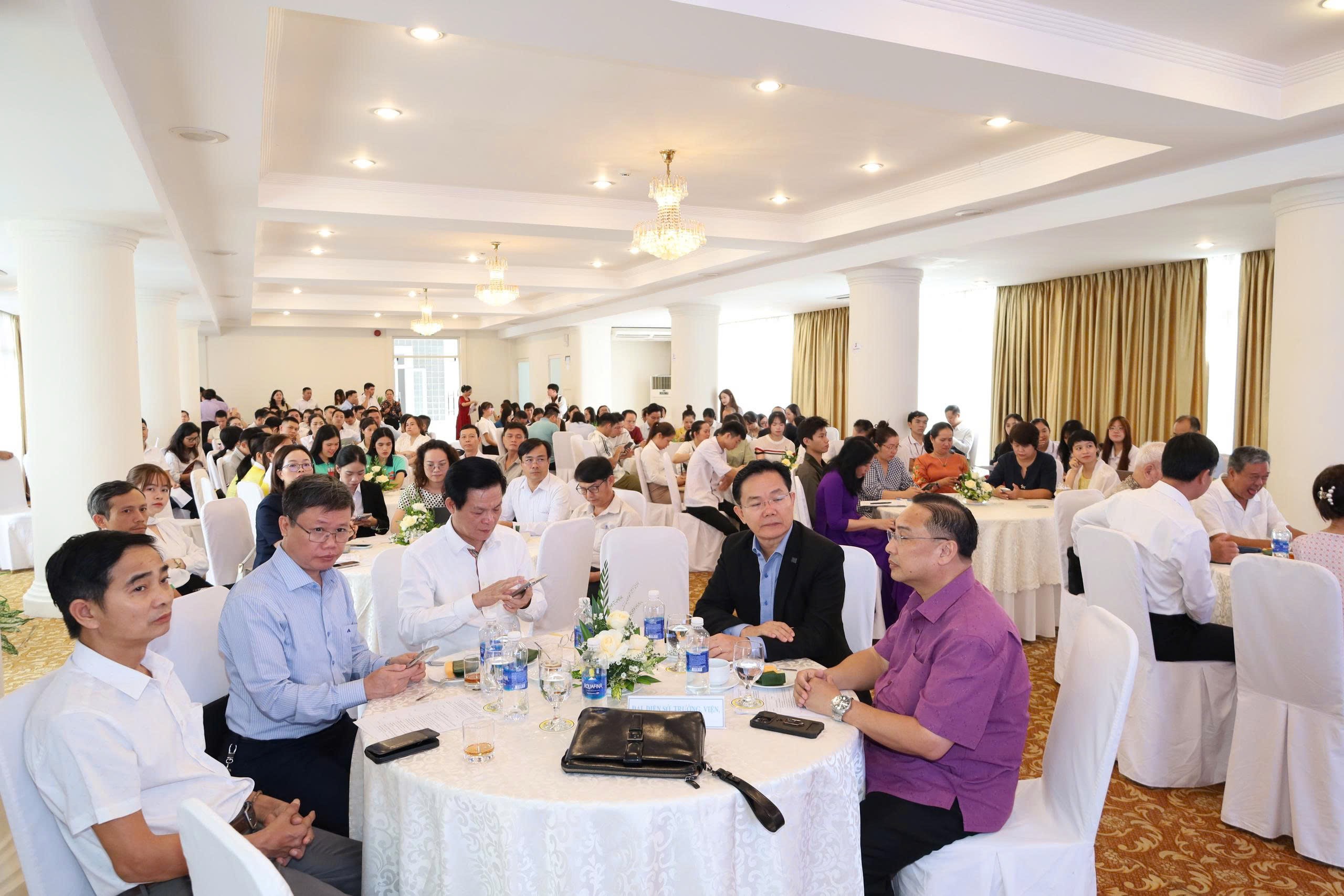Huế hướng tới thị trường Halal: Bắt đầu từ thay đổi nhận thức để đón dòng khách tỷ USD