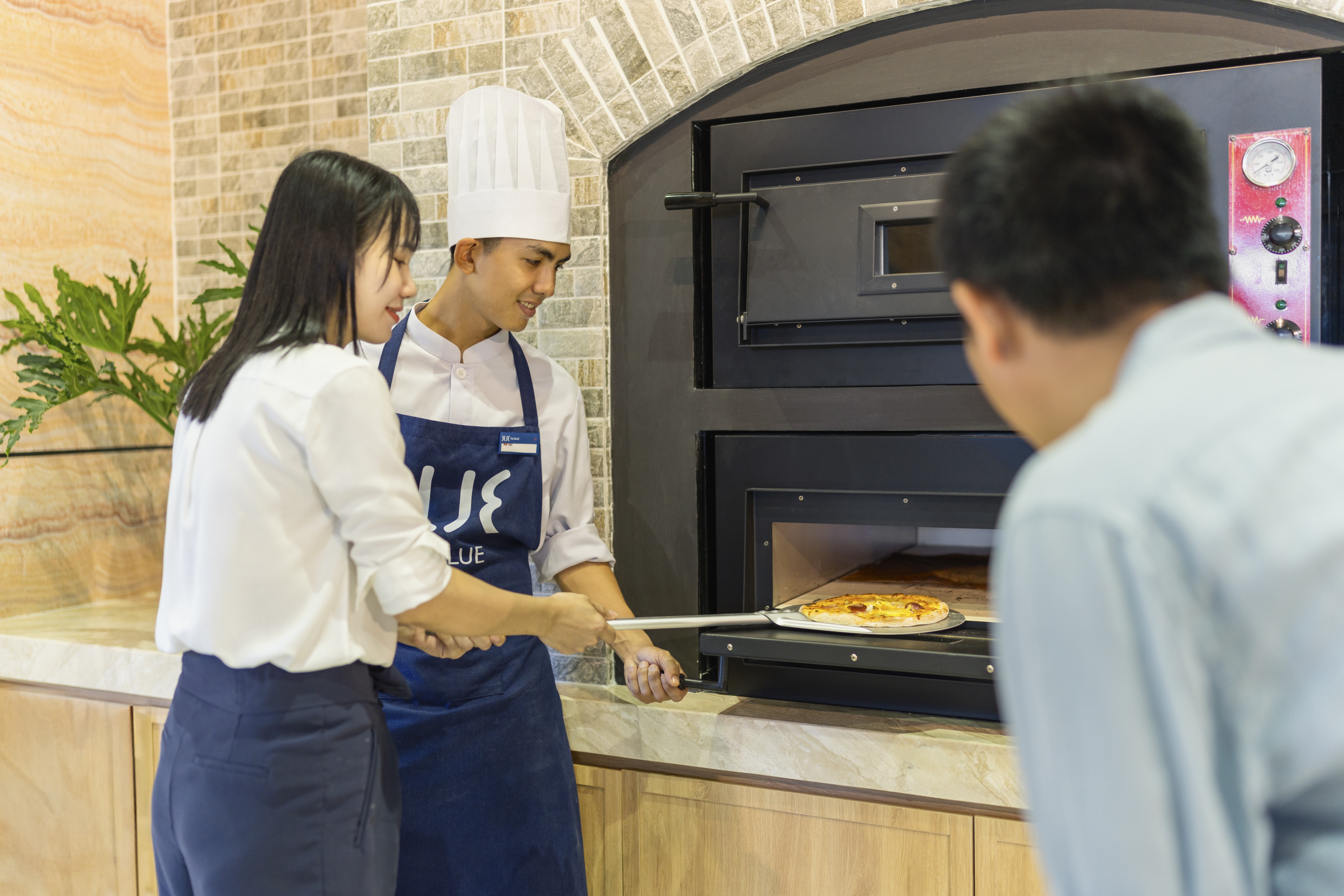 acc-ac127891082-tb-nhatrang-dayentertainment-pizzaschool-220-2-2-1787372568.jpg