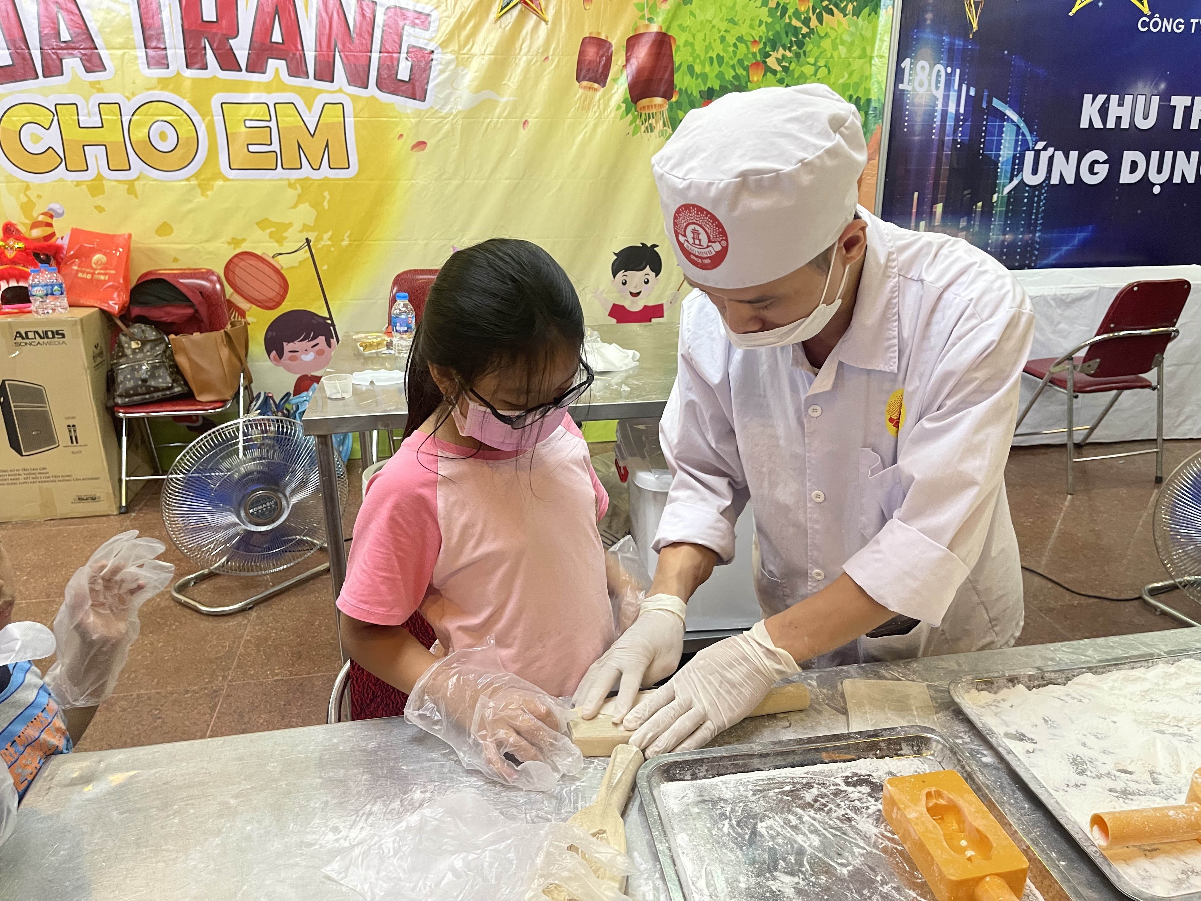 huong-dan-lam-banh-trung-thu-1790080491.JPG