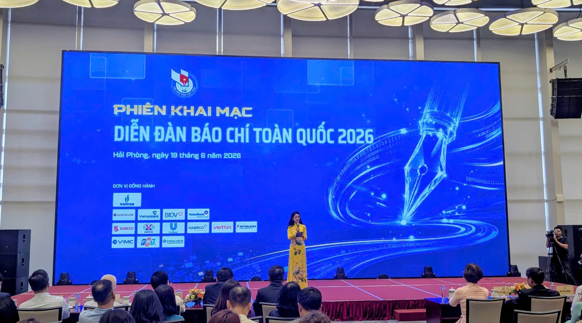 Khai mạc Diễn đàn Báo chí toàn quốc 2026: "Phát triển báo chí trong kỷ nguyên trí tuệ nhân tạo"