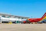 Sân bay Vinh đóng cửa, du khách xoay xở, tour tuyến “xoay trục”