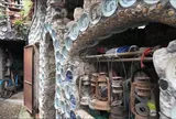 Ngôi nhà 10.000 bát đĩa và câu chuyện giữ ký ức làng quê